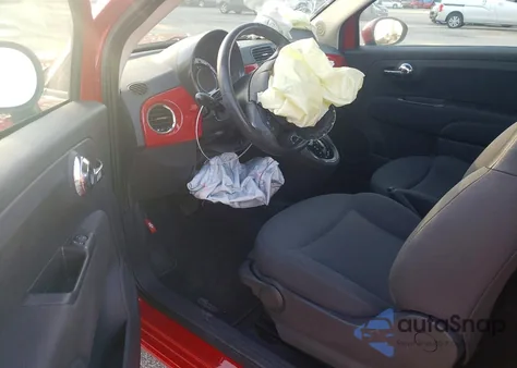 2014 Fiat 500 Pop z USA, uszkodzony, nr VIN 3C3CFFAR1ET184911